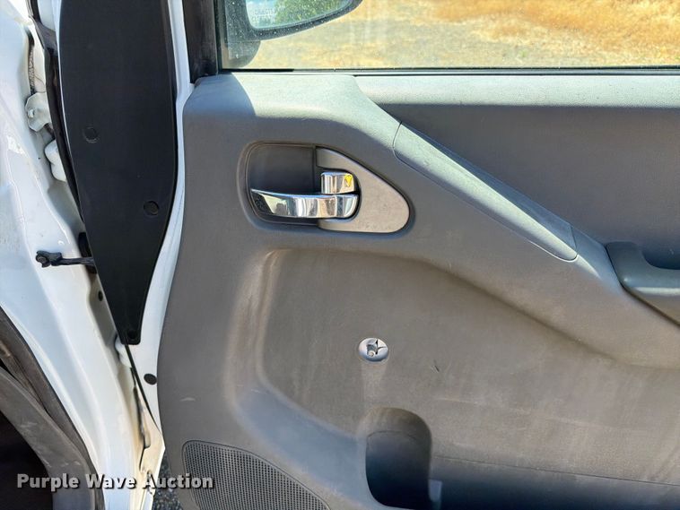 image for item FK4525 2014 Nissan Frontier Ext. Cab pickup truck