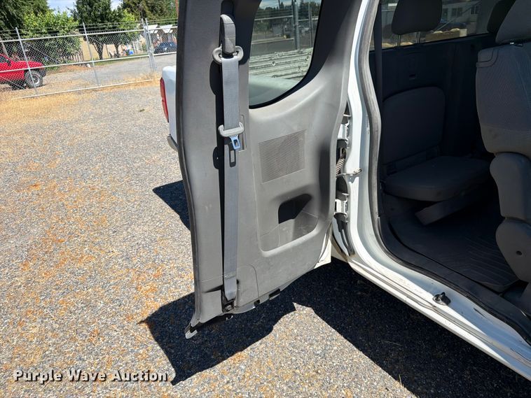 image for item FK4525 2014 Nissan Frontier Ext. Cab pickup truck