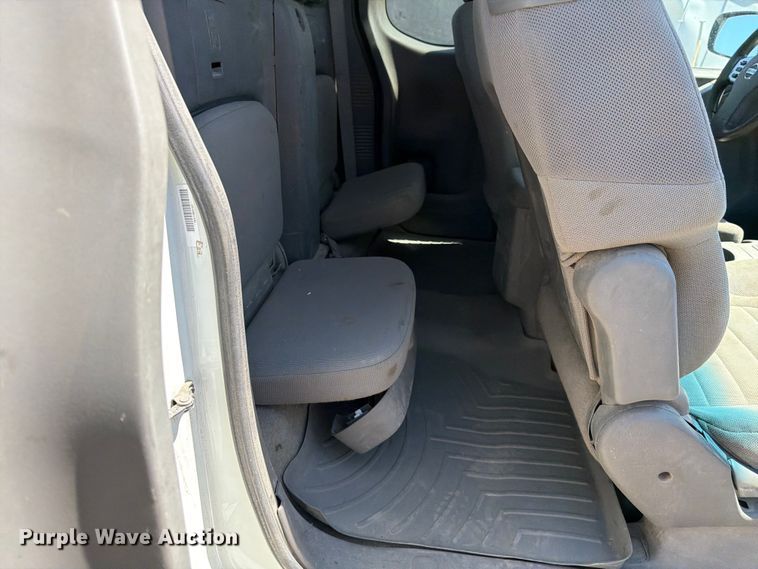 image for item FK4525 2014 Nissan Frontier Ext. Cab pickup truck