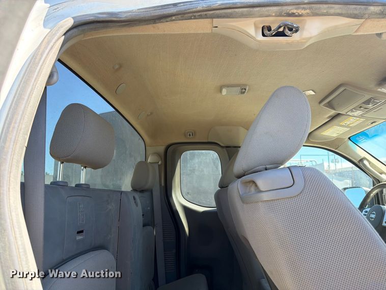 image for item FK4525 2014 Nissan Frontier Ext. Cab pickup truck