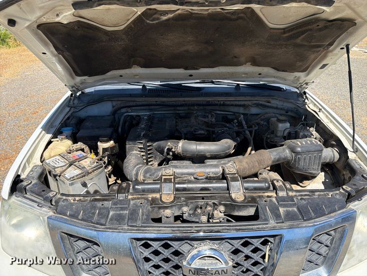 image for item FK4525 2014 Nissan Frontier Ext. Cab pickup truck