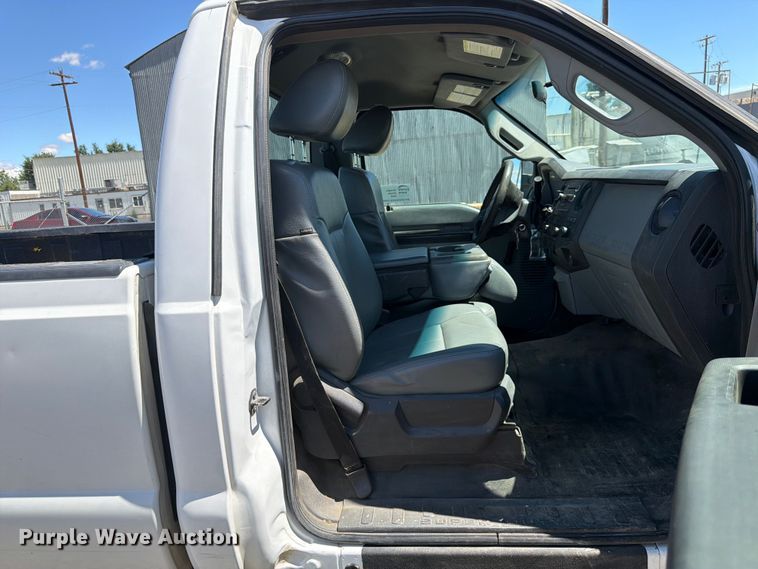 image for item FK4526 2013 Ford F-250 pickup truck