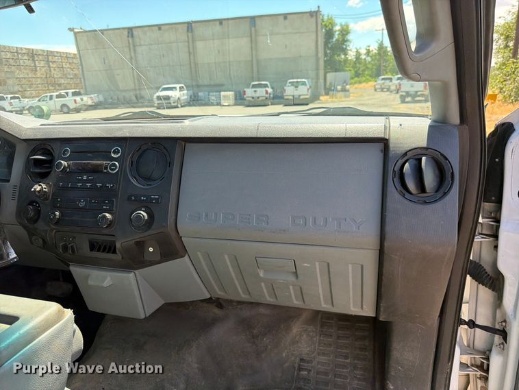 image for item FK4526 2013 Ford F-250 pickup truck