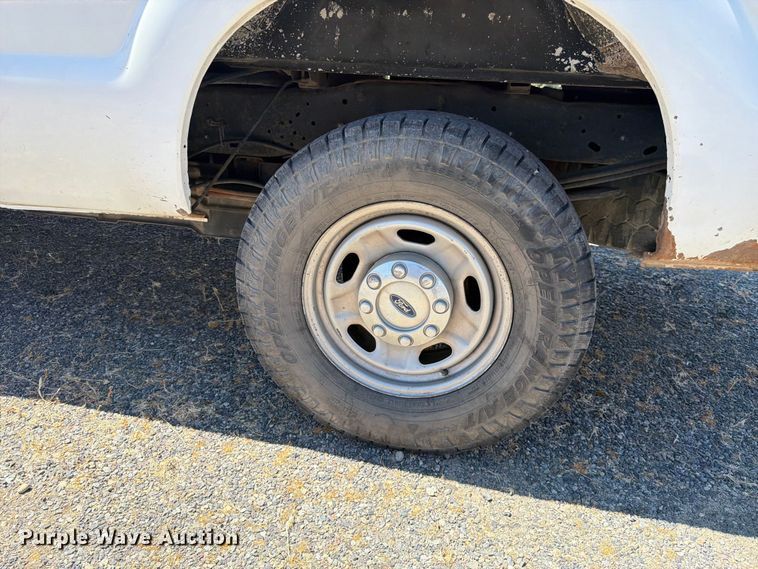 image for item FK4526 2013 Ford F-250 pickup truck