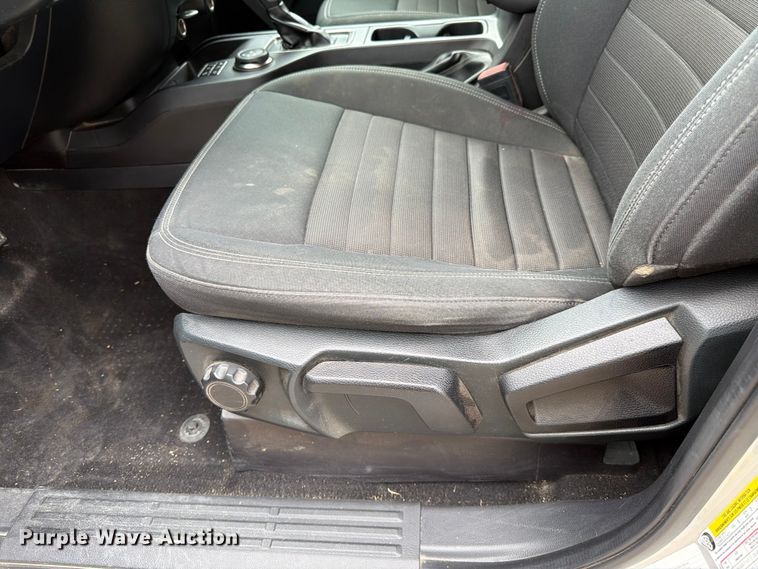 image for item FK4527 2019 Ford Ranger Crew Cab pickup truck