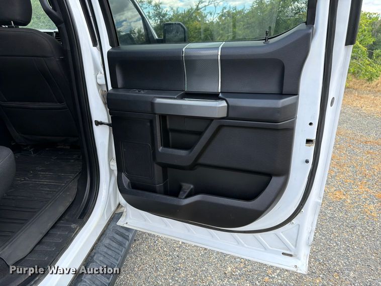 image for item FK4528 2018 Ford F150 Crew Cab pickup truck