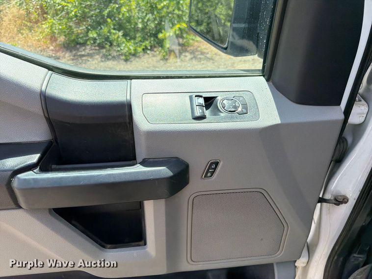 image for item FK4531 2017 Ford F150 pickup truck
