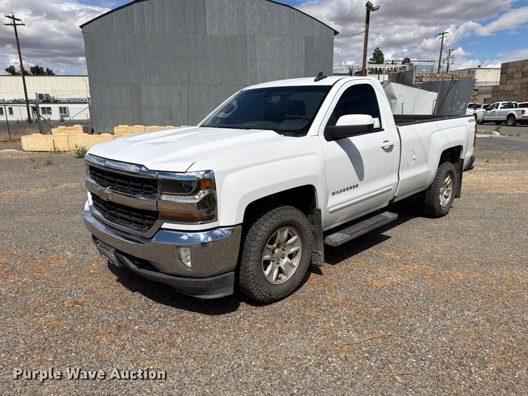 image for item FK4532 2016 Chevrolet Silverado 1500 pickup truck