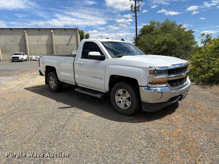 image for item FK4532 2016 Chevrolet Silverado 1500 pickup truck