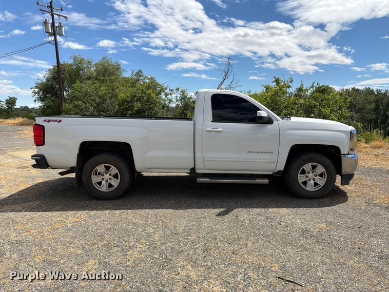 image for item FK4532 2016 Chevrolet Silverado 1500 pickup truck