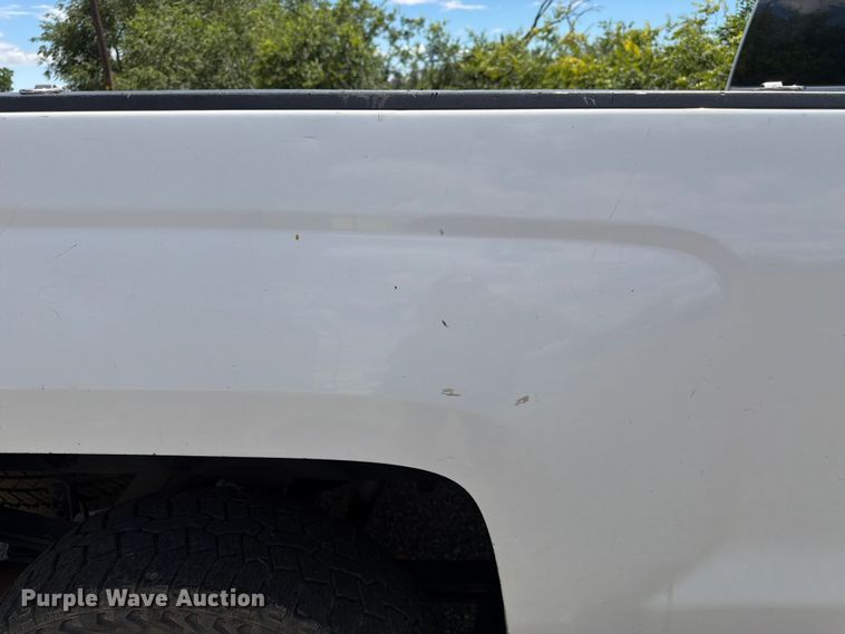image for item FK4532 2016 Chevrolet Silverado 1500 pickup truck