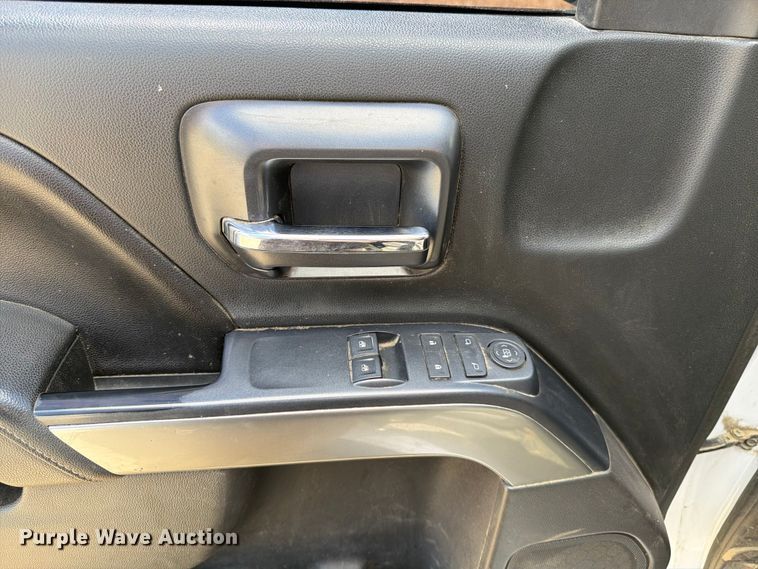 image for item FK4532 2016 Chevrolet Silverado 1500 pickup truck