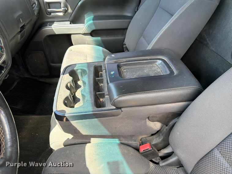 image for item FK4532 2016 Chevrolet Silverado 1500 pickup truck