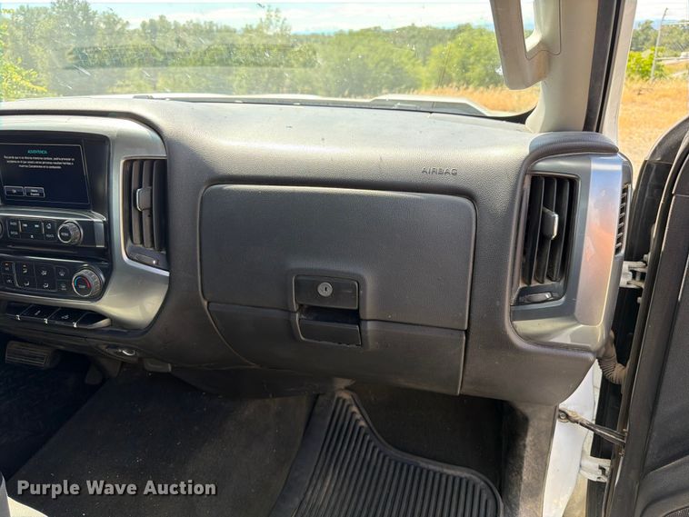 image for item FK4532 2016 Chevrolet Silverado 1500 pickup truck