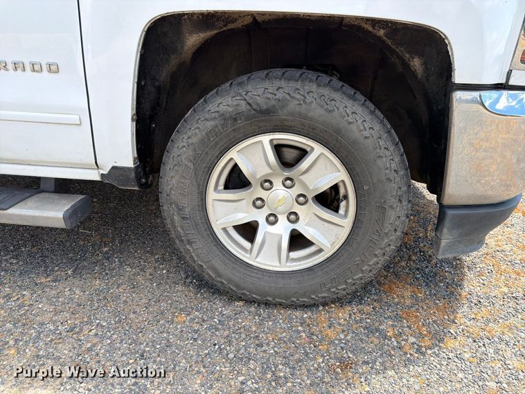 image for item FK4532 2016 Chevrolet Silverado 1500 pickup truck