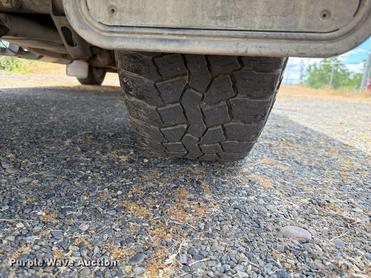 image for item FK4532 2016 Chevrolet Silverado 1500 pickup truck