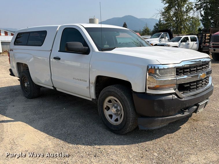 image for item FK4559 2016 Chevrolet Silverado 1500 pickup truck