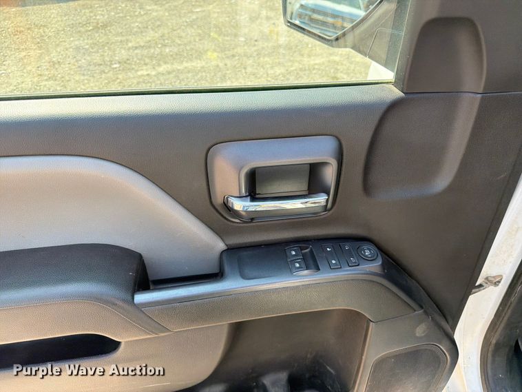 image for item FK4559 2016 Chevrolet Silverado 1500 pickup truck