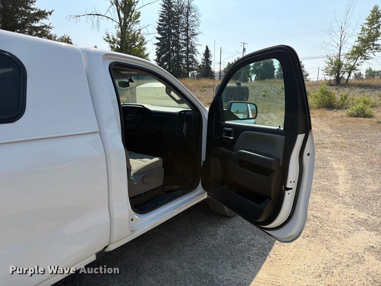 image for item FK4559 2016 Chevrolet Silverado 1500 pickup truck