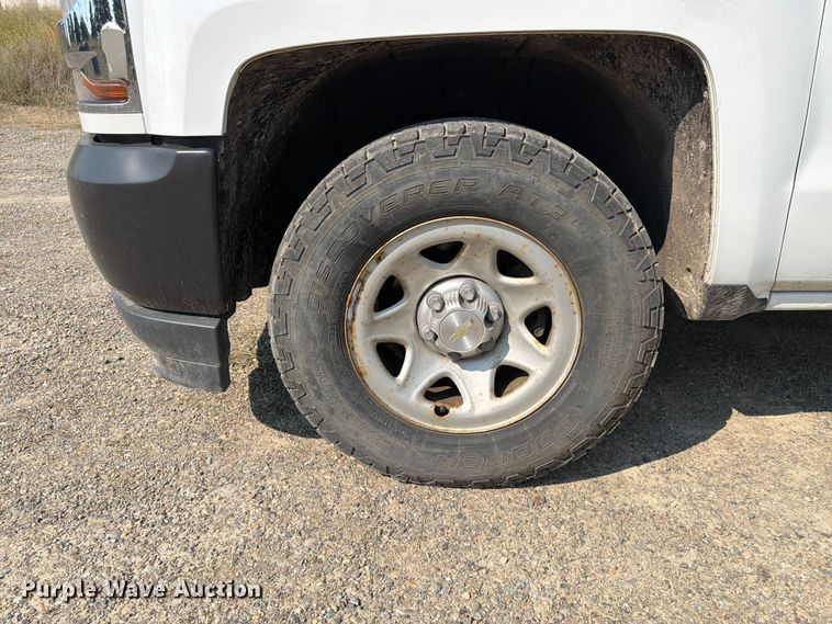 image for item FK4559 2016 Chevrolet Silverado 1500 pickup truck