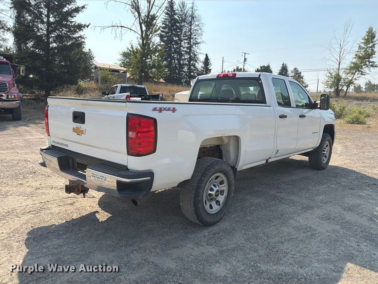 image for item FK4561 2016 Chevrolet Silverado 3500HD Ext. Cab pickup truck