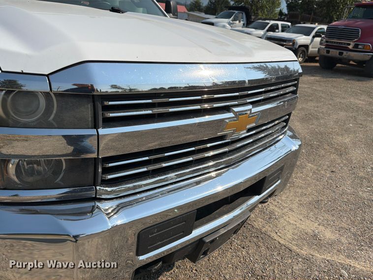 image for item FK4561 2016 Chevrolet Silverado 3500HD Ext. Cab pickup truck