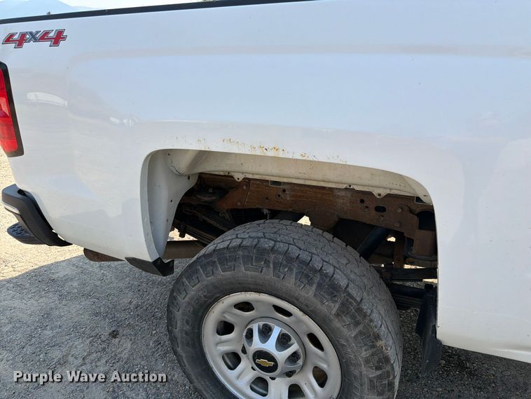 image for item FK4561 2016 Chevrolet Silverado 3500HD Ext. Cab pickup truck