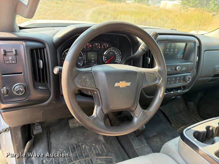 image for item FK4561 2016 Chevrolet Silverado 3500HD Ext. Cab pickup truck