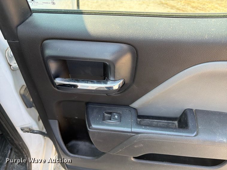 image for item FK4561 2016 Chevrolet Silverado 3500HD Ext. Cab pickup truck