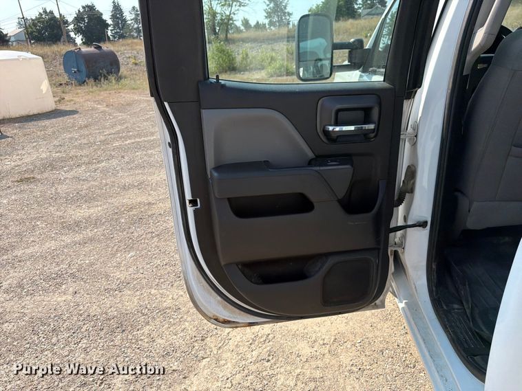 image for item FK4561 2016 Chevrolet Silverado 3500HD Ext. Cab pickup truck
