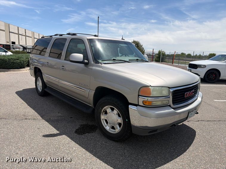 image for item FM7536 2004 GMC Yukon XL SUV