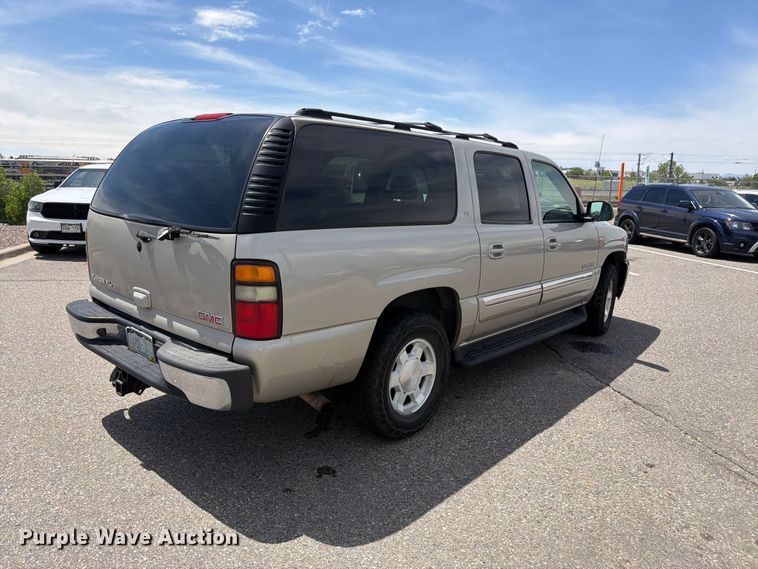 image for item FM7536 2004 GMC Yukon XL SUV