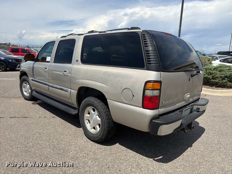 image for item FM7536 2004 GMC Yukon XL SUV