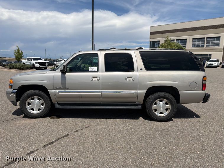 image for item FM7536 2004 GMC Yukon XL SUV