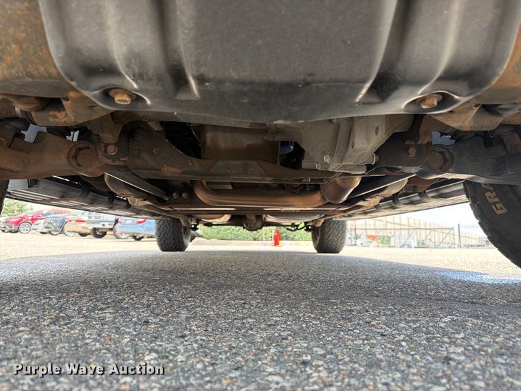 image for item FM7536 2004 GMC Yukon XL SUV