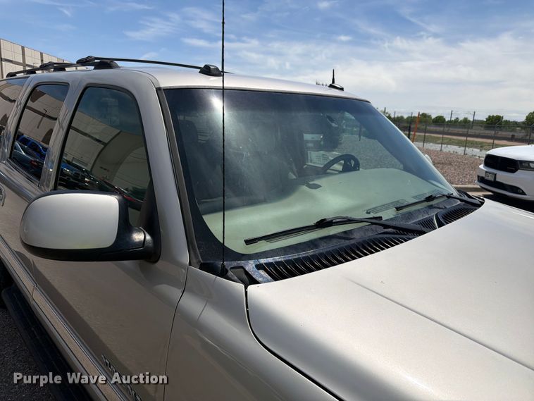 image for item FM7536 2004 GMC Yukon XL SUV