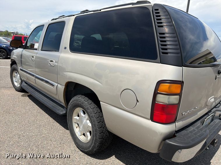 image for item FM7536 2004 GMC Yukon XL SUV