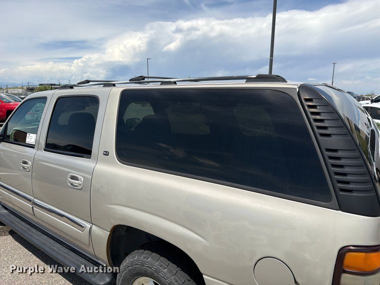 image for item FM7536 2004 GMC Yukon XL SUV