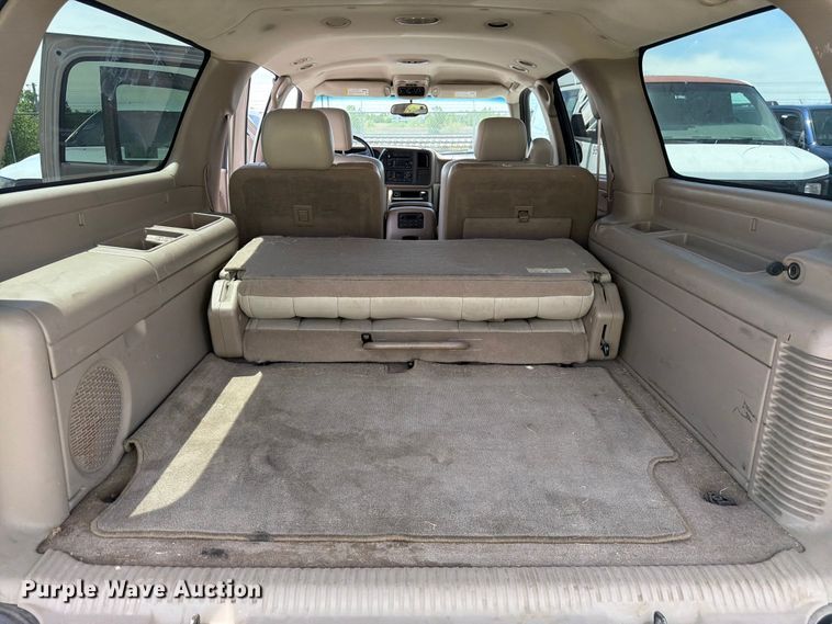 image for item FM7536 2004 GMC Yukon XL SUV