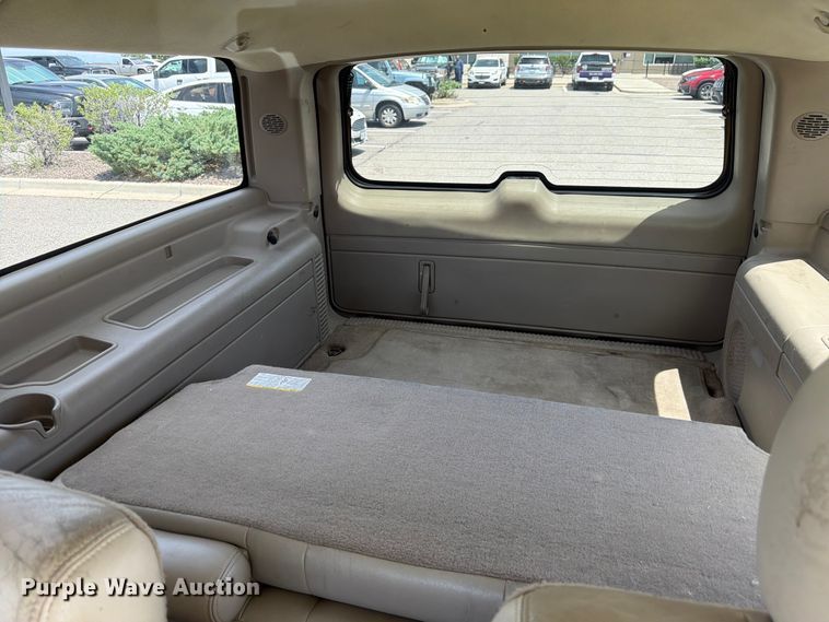 image for item FM7536 2004 GMC Yukon XL SUV