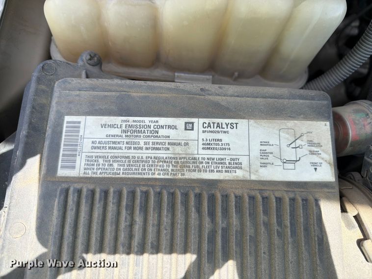 image for item FM7536 2004 GMC Yukon XL SUV