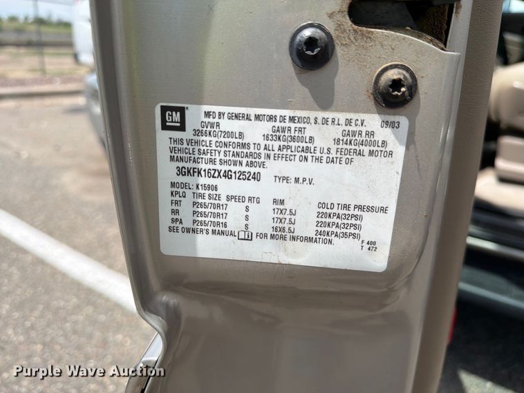image for item FM7536 2004 GMC Yukon XL SUV