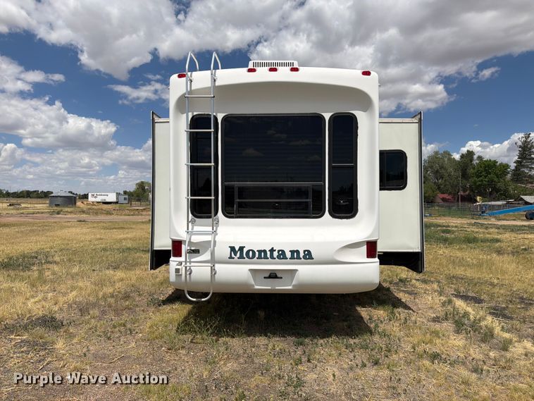 image for item FM7599 2005 Keystone camper