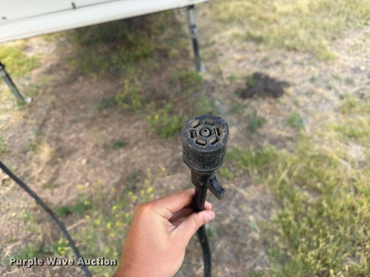 image for item FM7599 2005 Keystone camper