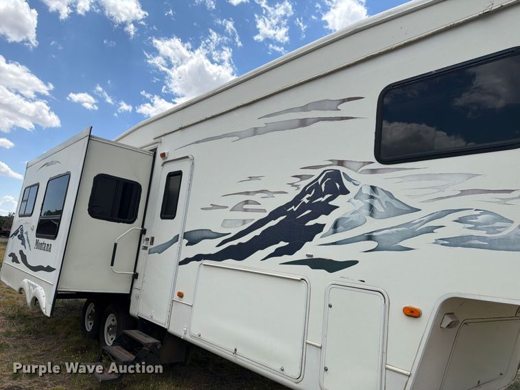 image for item FM7599 2005 Keystone camper