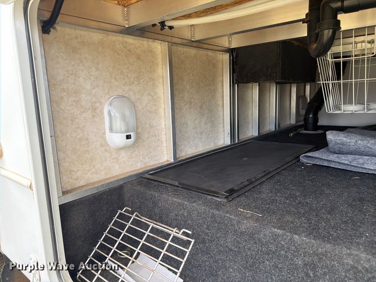image for item FM7599 2005 Keystone camper