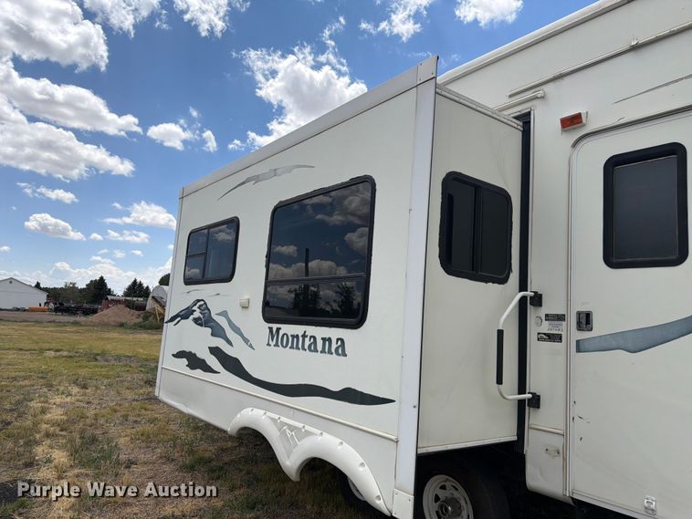 image for item FM7599 2005 Keystone camper
