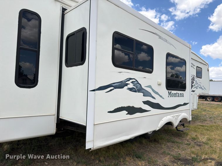 image for item FM7599 2005 Keystone camper