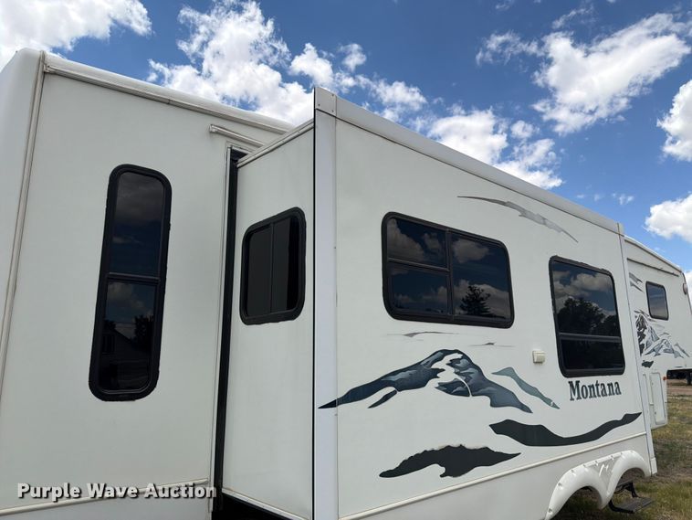 image for item FM7599 2005 Keystone camper