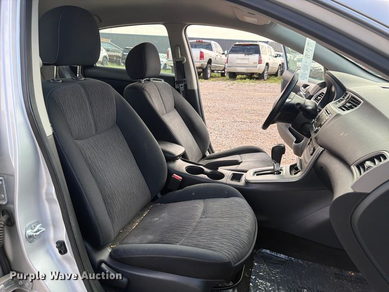 image for item FM7606 2015 Nissan Sentra S 